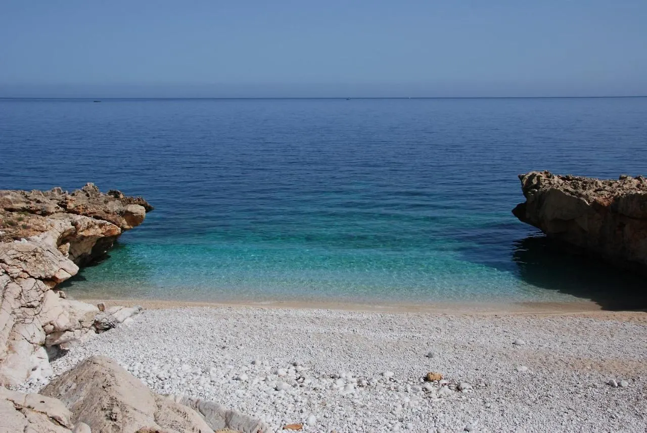 Villa Gheta Presso Riserva Orientata Monte Cofano Castelluzzo